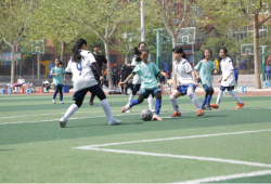 喜报！郑州经开区实验小学女子足球队在“市长杯”青少年校园足球联赛中取得优异成绩