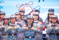 郑州经开区实验小学举办"童心向党"系列展演活动