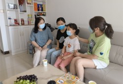 紧密家校联系 助力学生成长 郑州经开区实验小学开展暑期家访活动