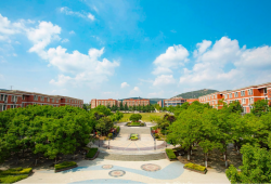 郑州城市职业学院获评2022年度全国品牌影响力高职院校