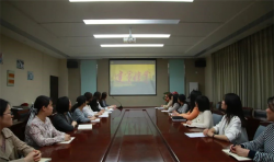 郑州经开区外国语小学：观《建党伟业》 忆百年党史