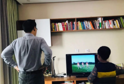郑州经开区外国语小学开展“我运动、我健康”居家健身活动