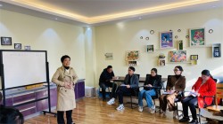 家校携手促成长，同心共育向未来