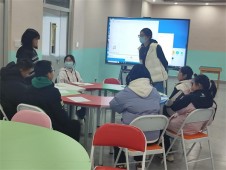 “舒缓压力，重新赋能”    经开区龙飞中学开展心理团体辅导活动