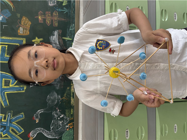 童心筑梦游乐场 科学探索乐无边     郑州经开区实验小学教育集团总校区四年级科学主题探究活动