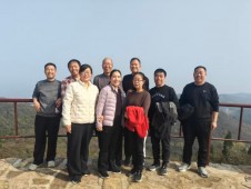 九九重阳 情暖校园：一场跨越时光的温暖之约